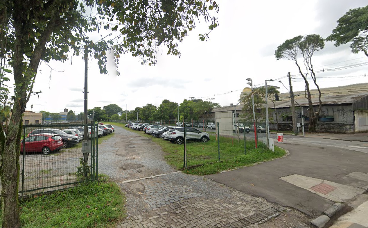 Entrada do Estacionamento IFPR